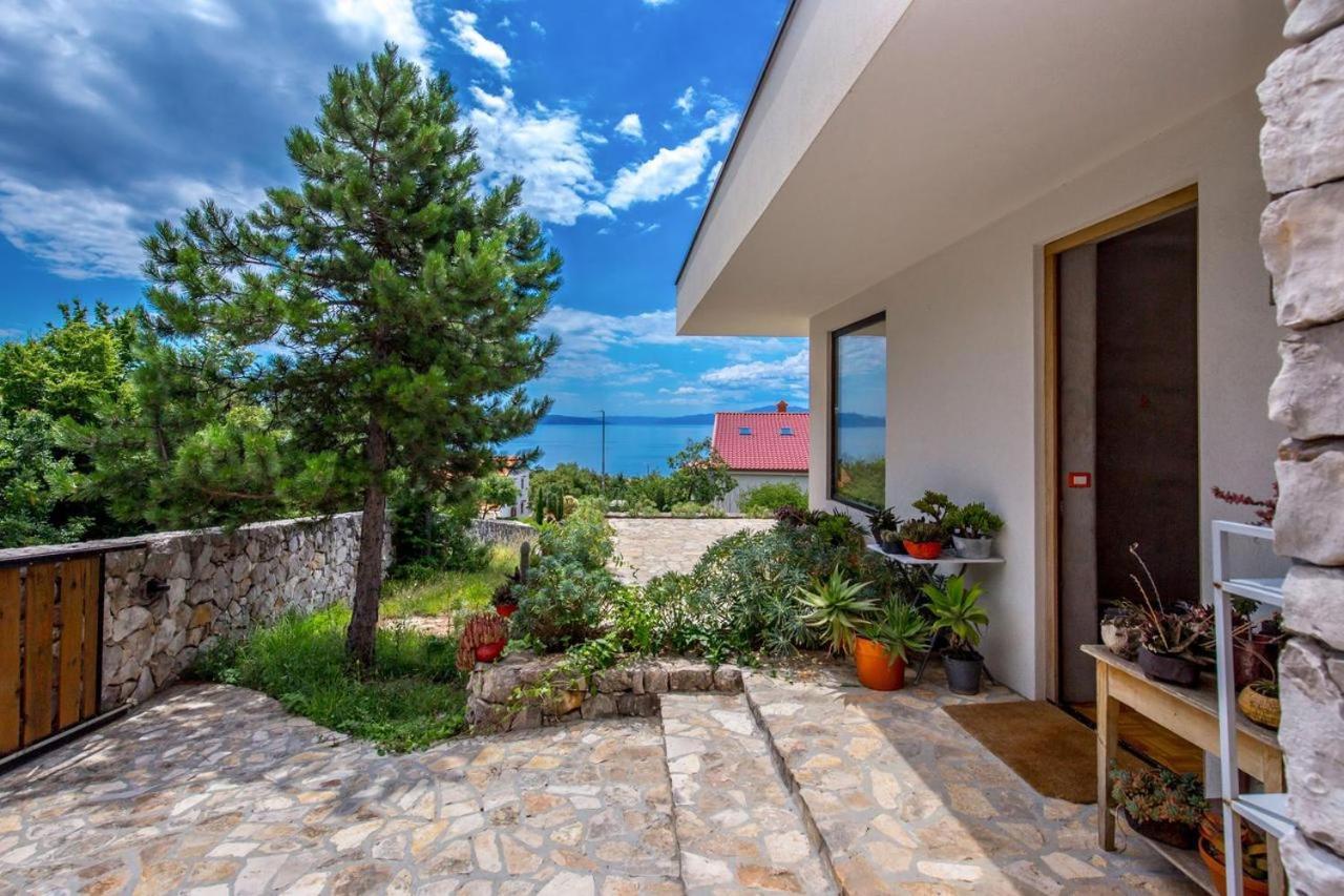 Villa Orange, Small House In A Pine Forest Kostrena Exterior photo